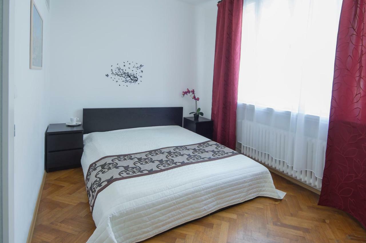 Modern Apartment Navratilova II Praha Eksteriør bilde